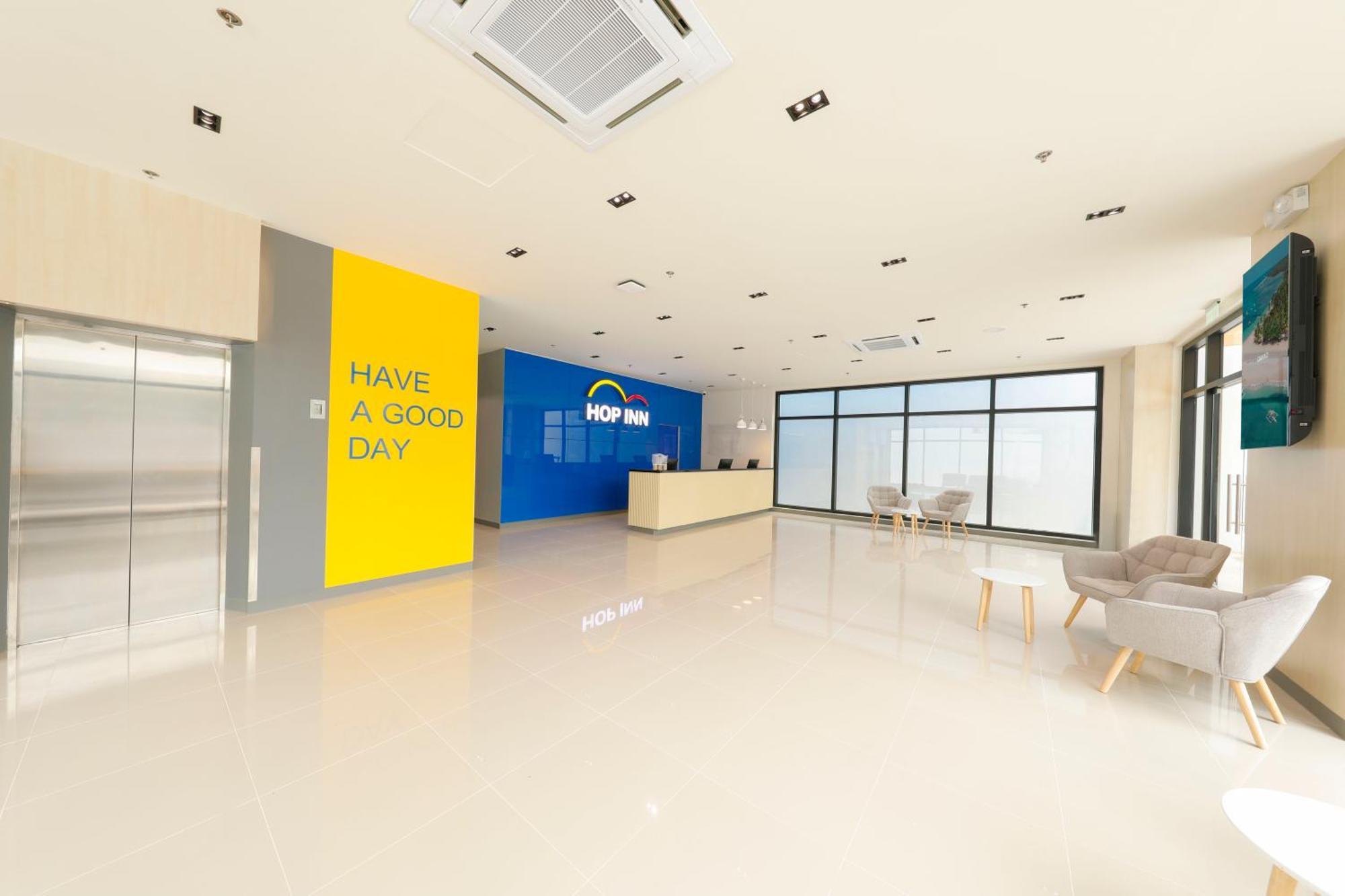 Hop Inn Hotel Davao City Екстериор снимка