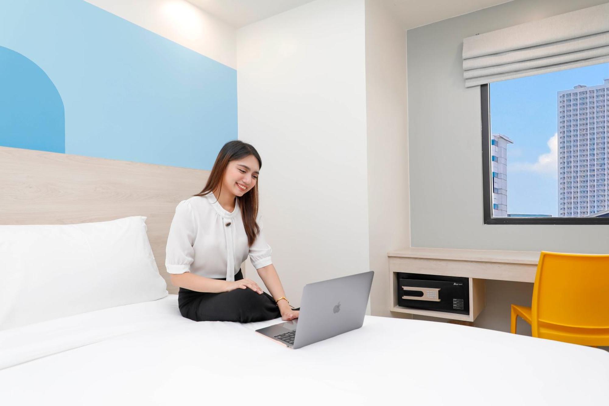 Hop Inn Hotel Davao City Екстериор снимка